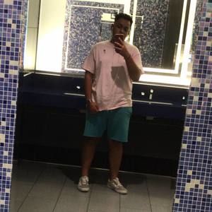 Meet your Posher, Jairo